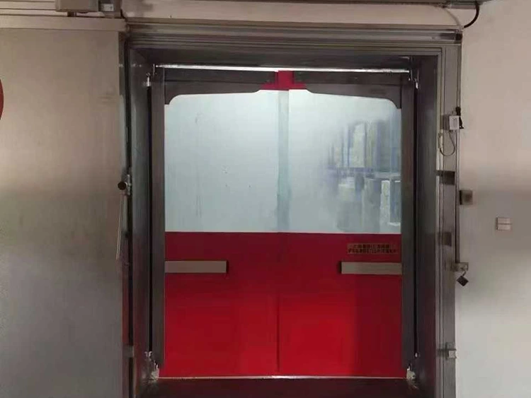 Porta de trânsito resistente a impactos